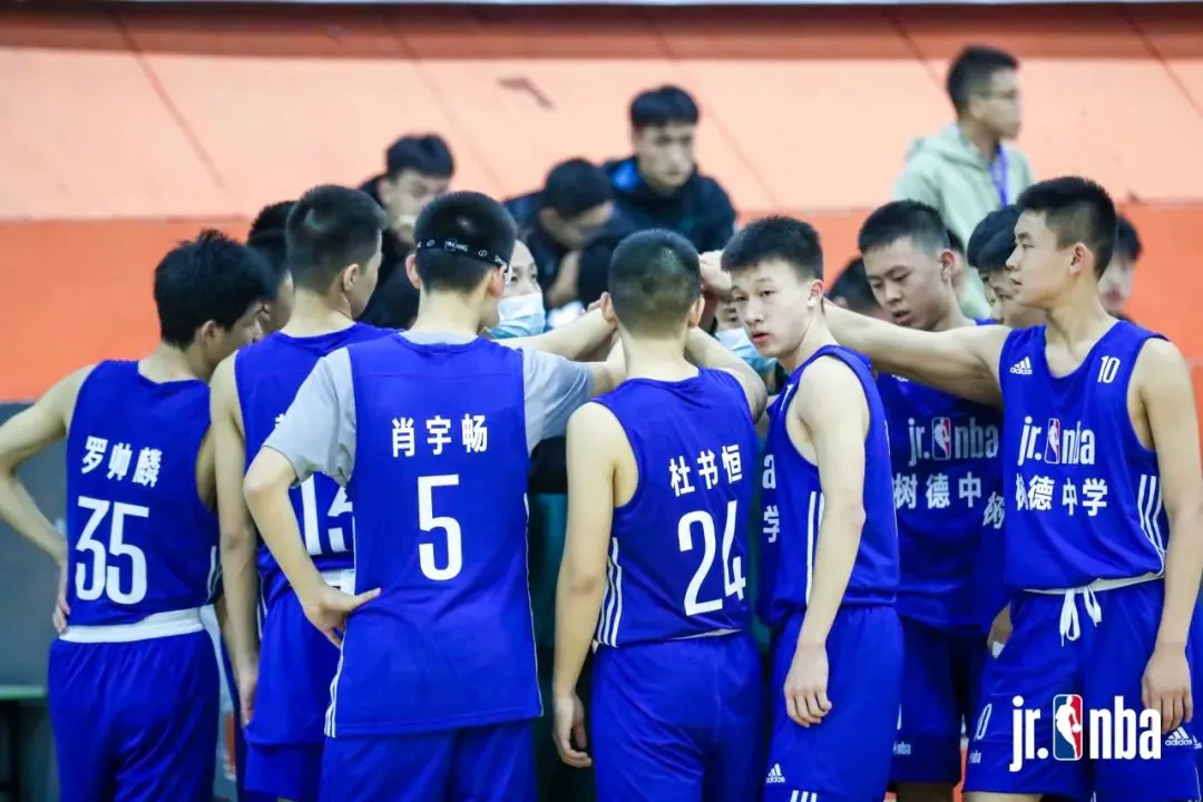 篮球小学生基本功训练教学反思怎么写_0